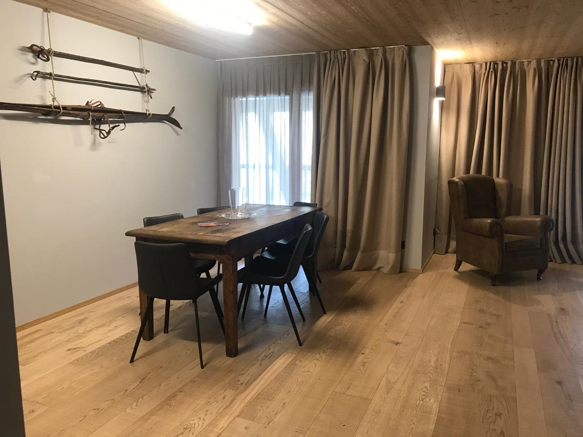 Aux Pieds Du Roi - Suite & Spa Breuil-Cervinia Exterior photo